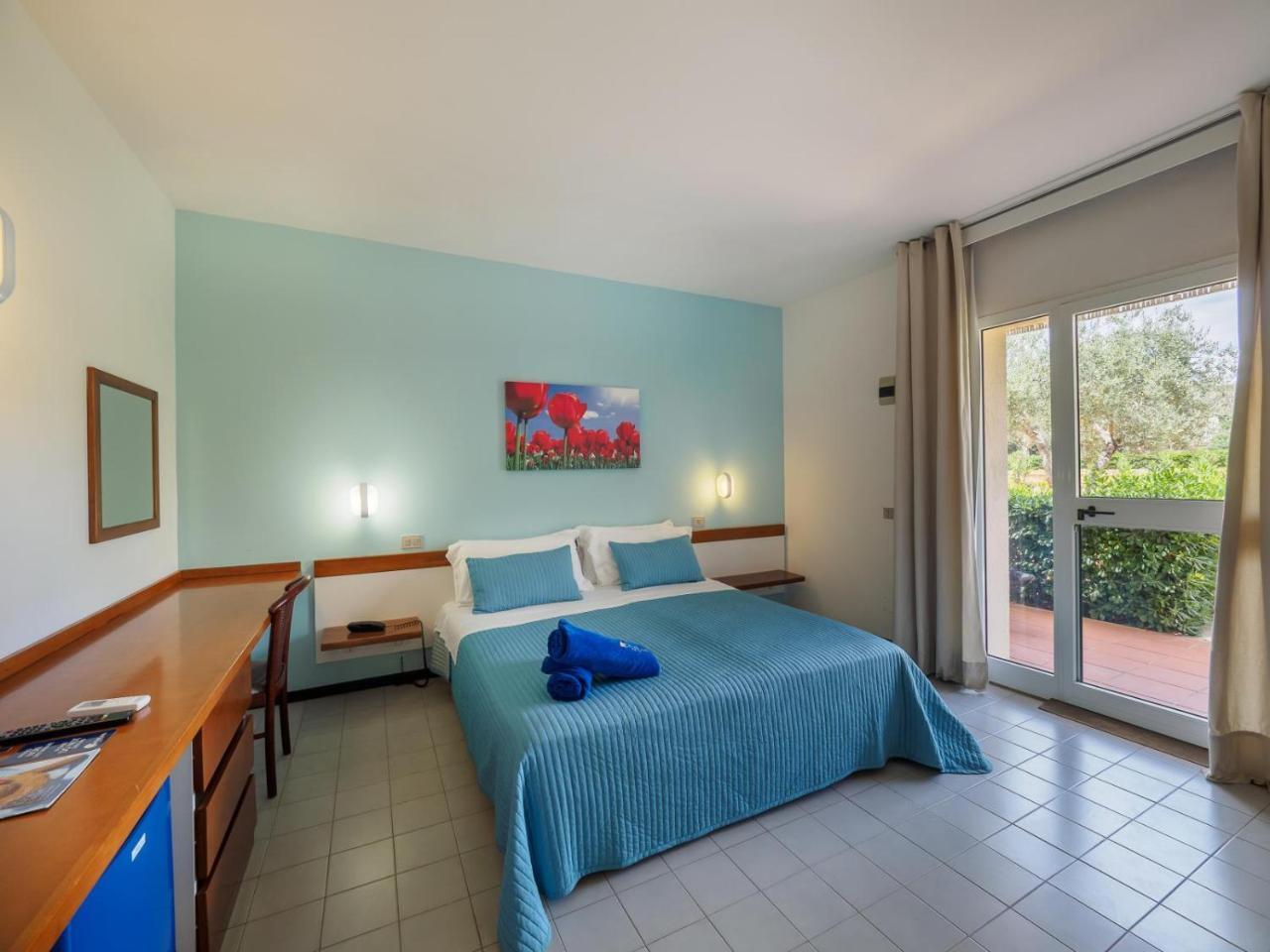 I Giardini Di Athena- Athena Resort Scoglitti Exterior photo