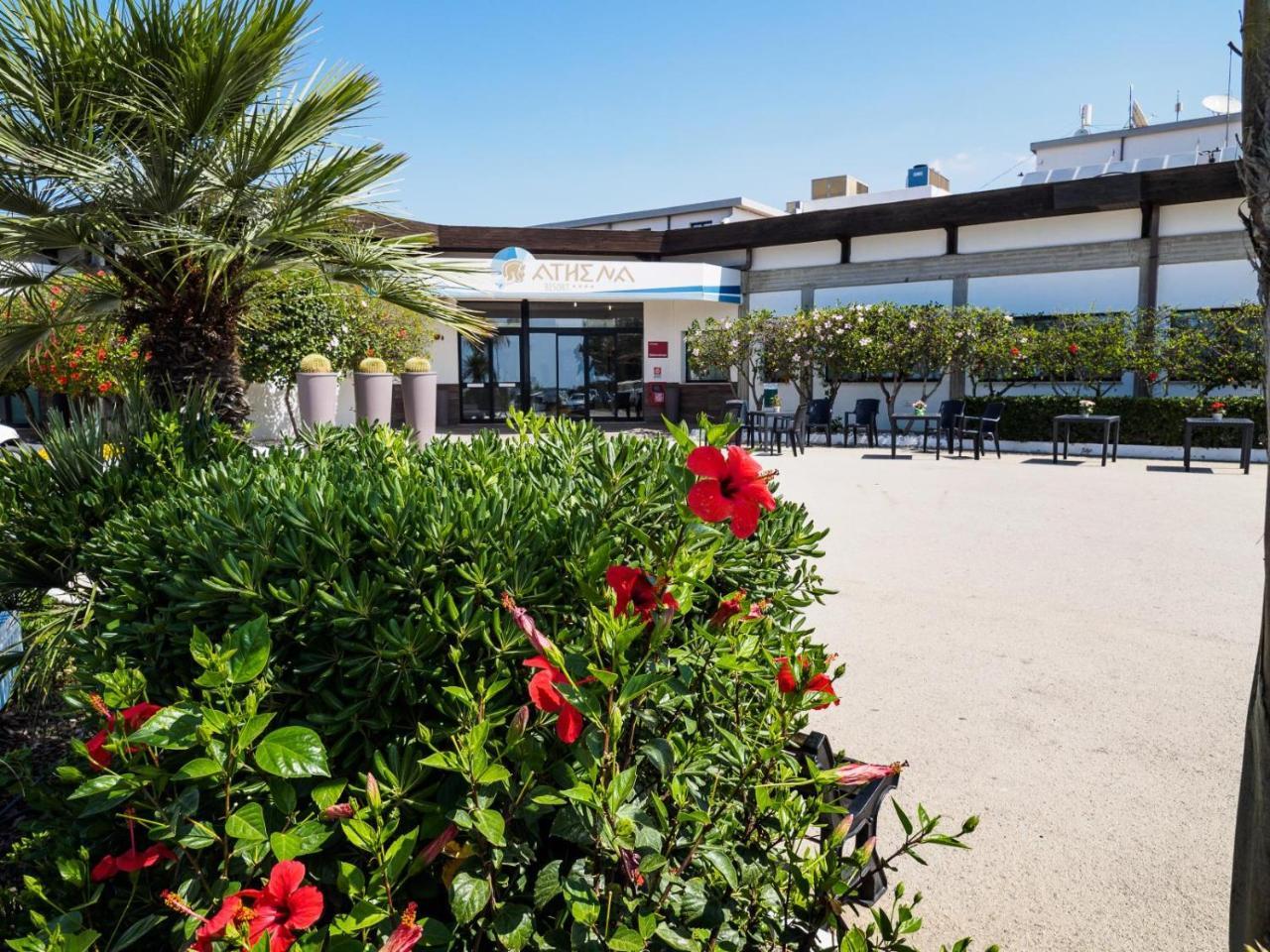 I Giardini Di Athena- Athena Resort Scoglitti Exterior photo